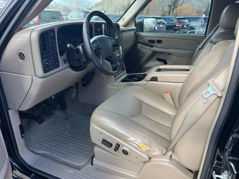 Used 2004 Chevrolet Silverado 2500 LT w/ Heavy-Duty Power Package image 15