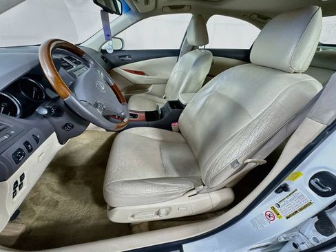 Used 2012 Lexus ES 350 FWD image 25