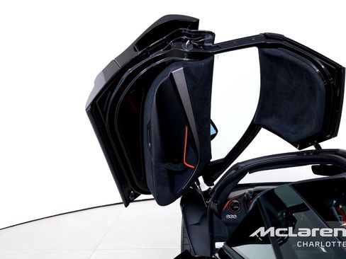 New 2027 McLaren 750S RWD image 11