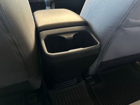 Used 2022 Toyota Tacoma SR image 22