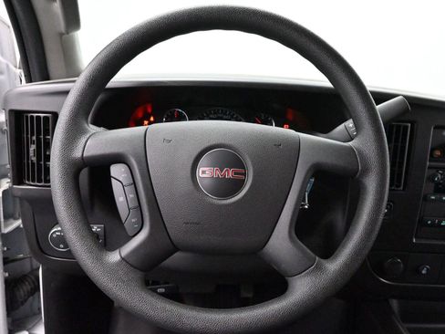 Used 2024 GMC Savana 2500 w/ Driver Convenience Package image 16