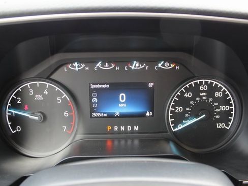 Used 2022 Ford F150 XLT AWD/4WD image 23