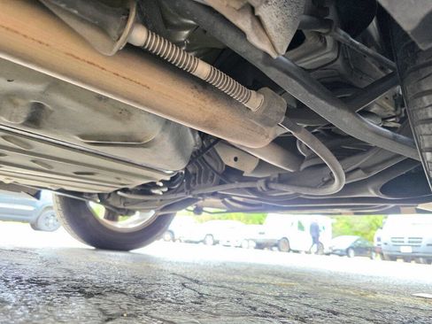 Used 2002 Ford Taurus SEL FWD image 39