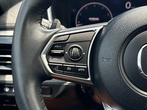 Used 2024 Acura MDX FWD image 31