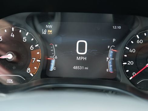 Used 2025 Jeep Compass Limited AWD/4WD image 4