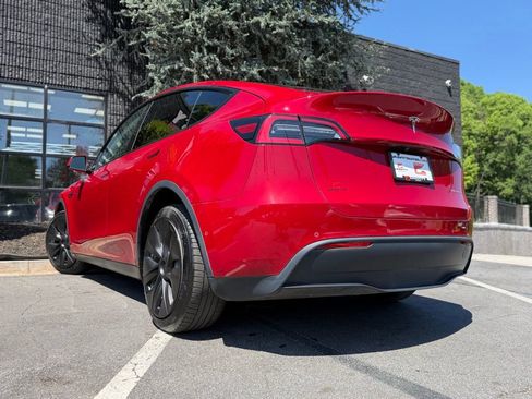 Used 2021 Tesla Model Y AWD image 20