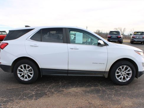Used 2021 Chevrolet Equinox LT image 11