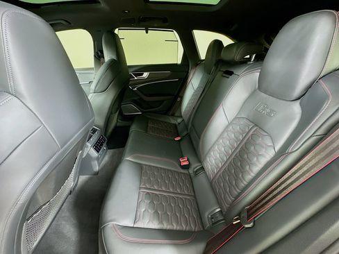 Used 2023 Audi RS 6 w/ Executive Package AWD/4WD image 38