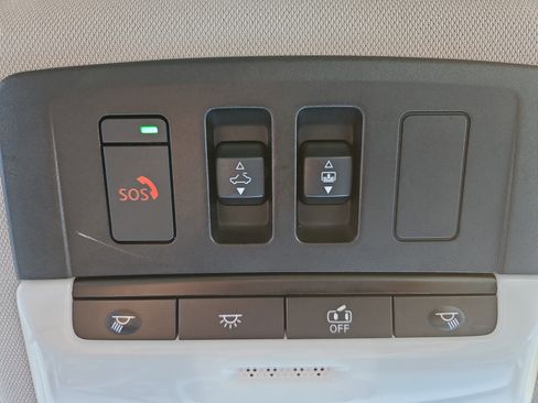 Certified 2023 Nissan Rogue SL image 25