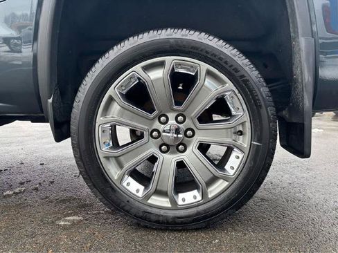 Used 2018 GMC Sierra 1500 Denali w/ Denali Ultimate Package image 4