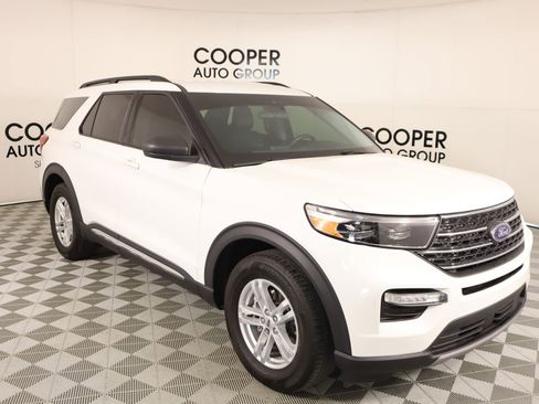 Used 2023 Ford Explorer XLT w/ Equipment Group 202A image 1