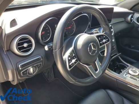Used 2019 Mercedes-Benz C 300 Sedan image 17