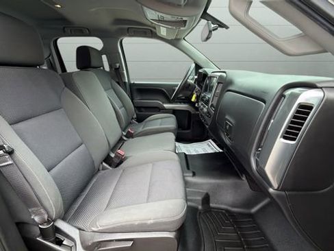 Used 2017 Chevrolet Silverado 1500 LT w/ All Star Edition image 23