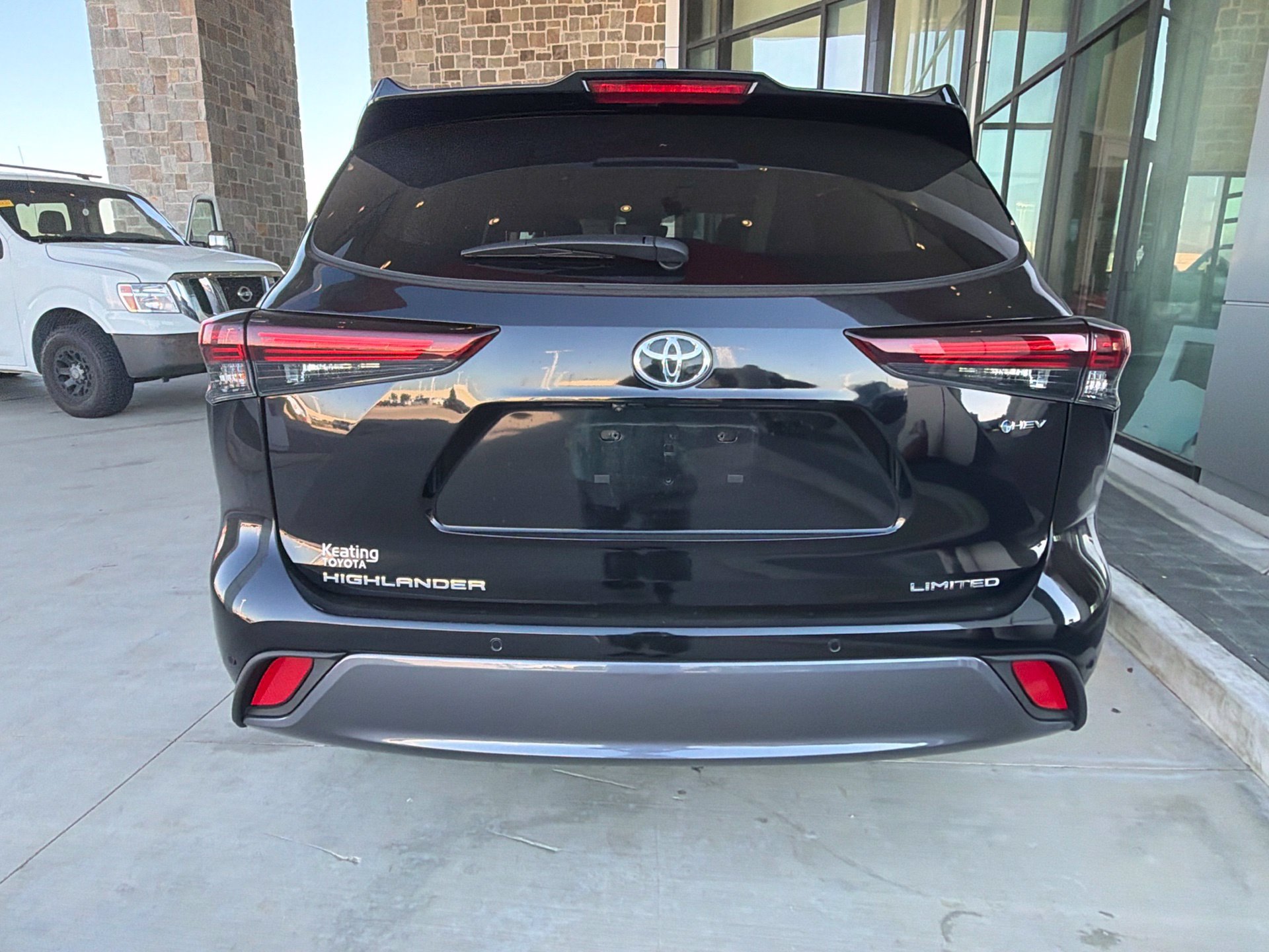 Certified 2026 Toyota Highlander Limited AWD/4WD image 5