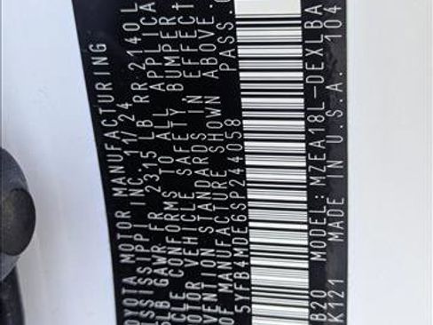 Used 2025 Toyota Corolla LE image 22