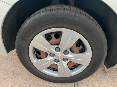 Used 2018 Chevrolet Cruze LS FWD image 8