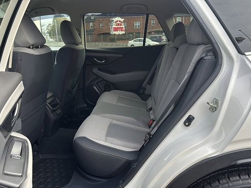Used 2021 Subaru Outback Premium image 20