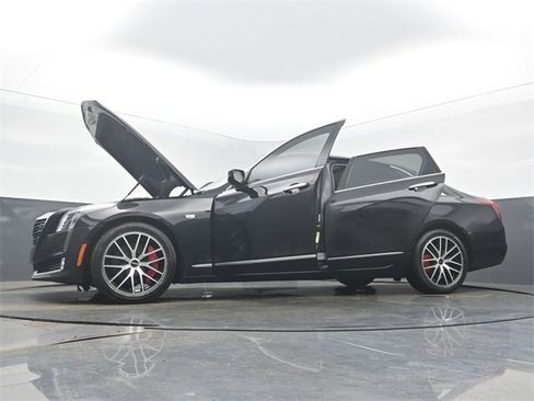 Used 2016 Cadillac CT6 Luxury image 59