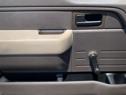 Used 2010 Ford F150 XL image 12