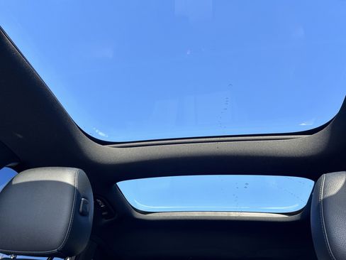 Certified 2021 Mercedes-Benz GLA 250 4MATIC image 28