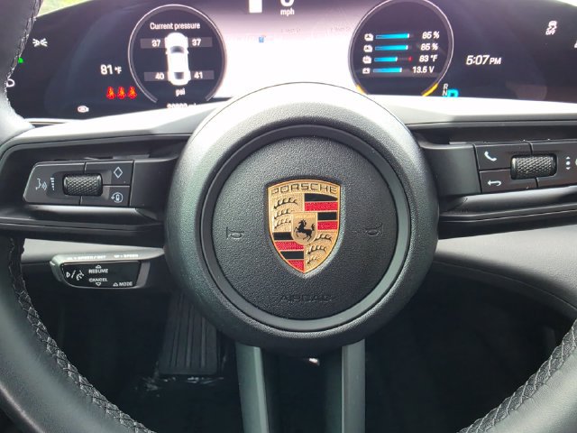 Used 2023 Porsche Taycan RWD image 30
