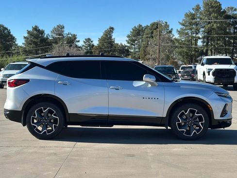 Used 2019 Chevrolet Blazer RS image 2