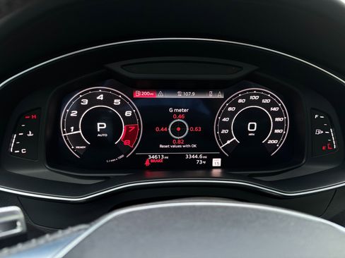 Used 2021 Audi RS 6 AWD/4WD image 45