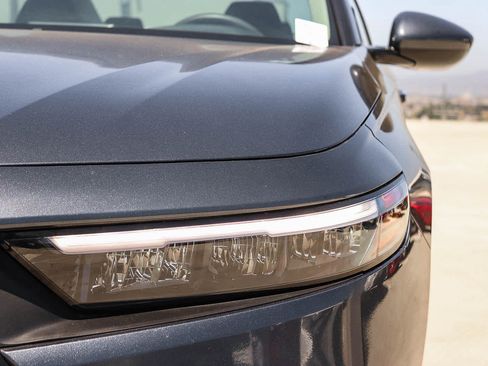 Used 2024 Honda Accord EX image 7