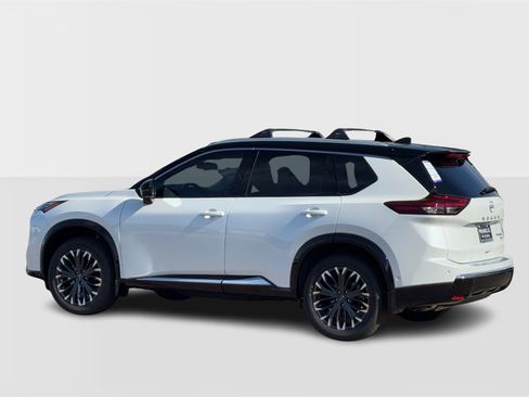 New 2026 Nissan Rogue Platinum w/ Platinum Premium Package image 3