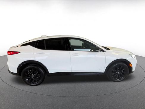 Used 2025 Buick Envista Sport Touring image 16