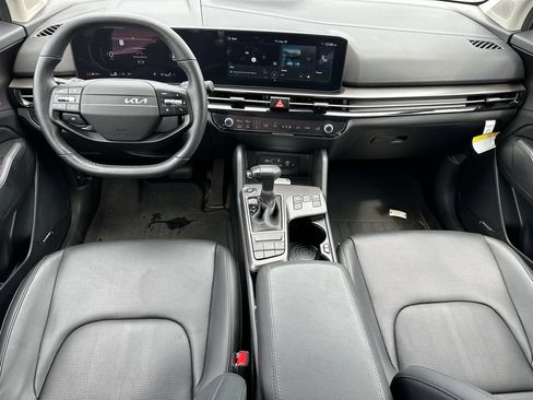 Used 2026 Kia Sportage SX FWD image 24