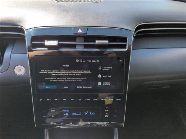 Certified 2024 Hyundai Tucson Limited FWD image 17
