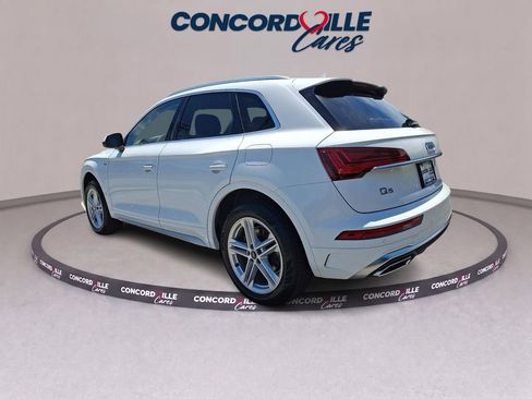 Used 2022 Audi Q5 e Premium AWD/4WD image 4