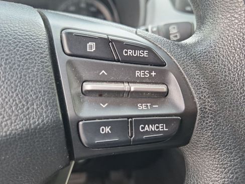 Used 2019 Hyundai Kona SE AWD/4WD image 8