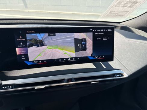 Used 2025 BMW iX xDrive50 w/ Convenience Package image 18