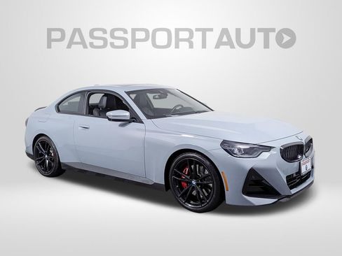 Certified 2022 BMW 230i Coupe w/ Premium Package image 9