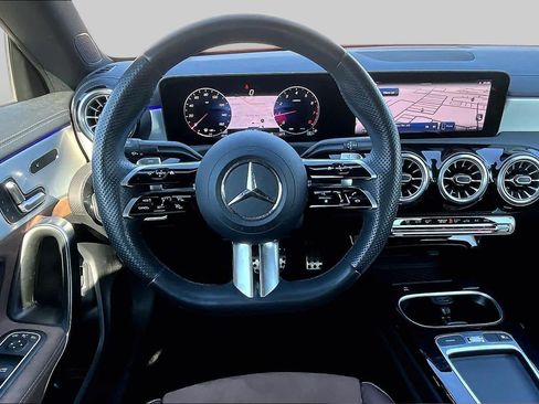 Used 2024 Mercedes-Benz CLA 250 4MATIC image 6
