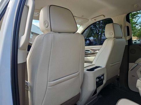 Certified 2021 GMC Yukon XL Denali AWD/4WD image 19