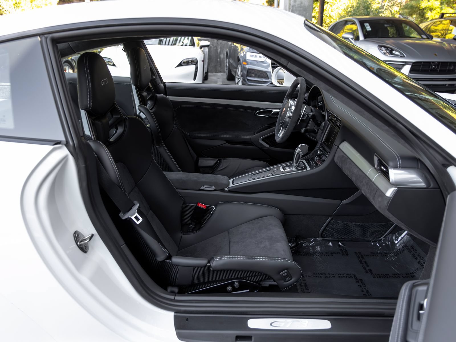Certified 2015 Porsche 911 GT3 RWD image 46
