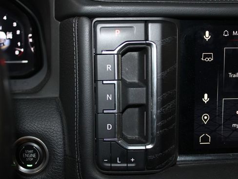 Used 2022 GMC Yukon Denali AWD/4WD image 28