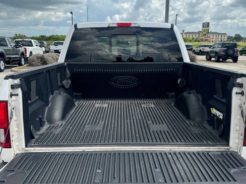Used 2019 Ford F150 Lariat w/ Equipment Group 502A Luxury RWD image 10