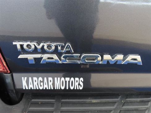 Used 2015 Toyota Tacoma PreRunner w/ Convenience Package RWD image 8