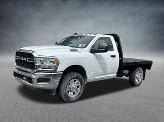 Used 2024 RAM 3500 Tradesman AWD/4WD video 3