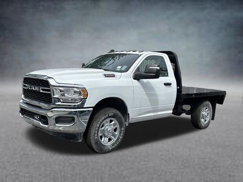 Used 2024 RAM 3500 Tradesman AWD/4WD image 3