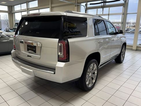 Used 2015 GMC Yukon Denali w/ Premium Package AWD/4WD image 8