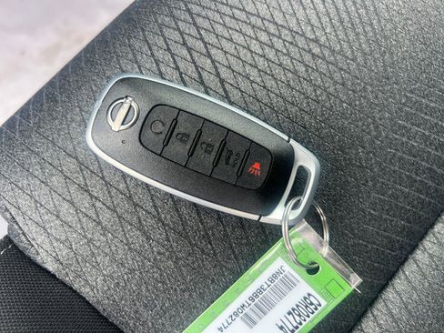 New 2026 Nissan Rogue SV image 28