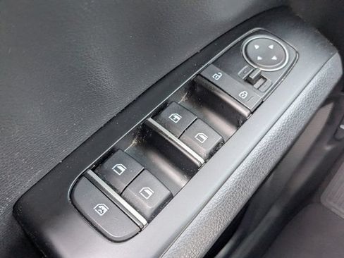 Used 2022 Kia Soul S FWD image 28