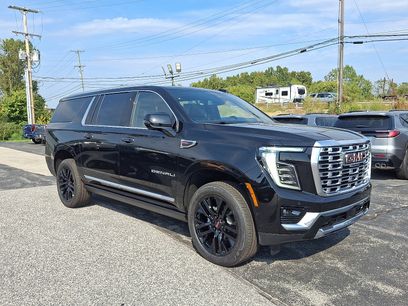 New 2026 GMC Yukon XL Denali w/ Sun & Power Step Package