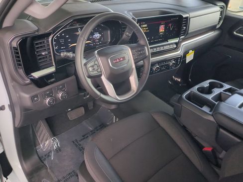 Certified 2026 GMC Sierra 1500 Elevation AWD/4WD image 11