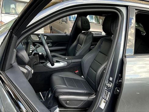 Used 2023 Mercedes-Benz GLE 350 4MATIC w/ AMG Line Exterior image 8